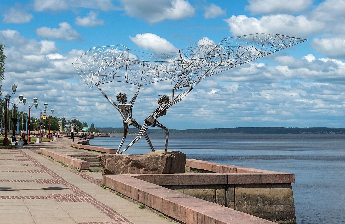 Онежская набережная в Петрозаводске